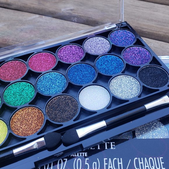 NWT Spirit Halloween 24 GLITTER PALETTE makeup - Picture 8 of 10